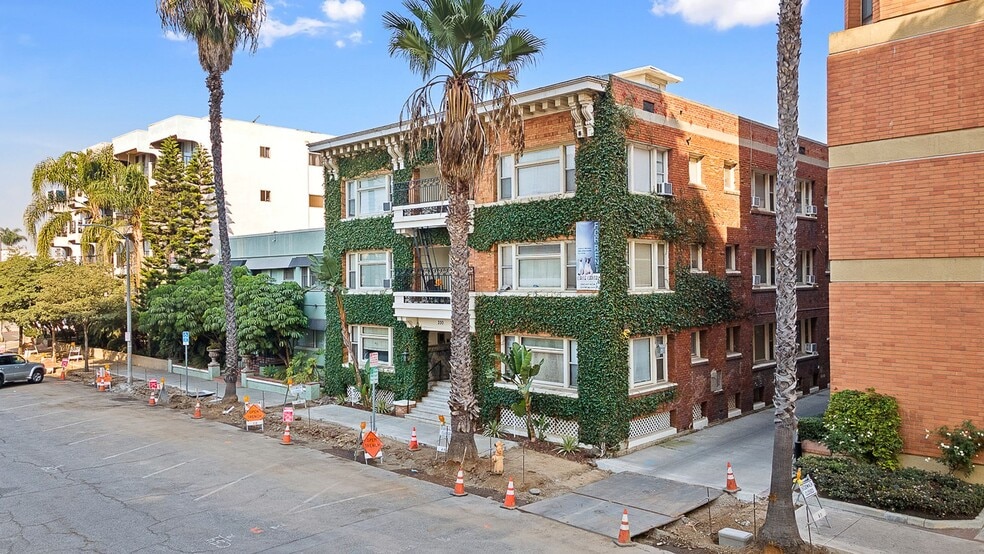 More Photos Of 330-332 Cedar Ave, Long Beach Apartments For Sale