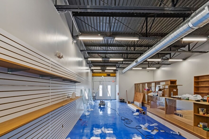 More Photos Of 2317-2323 E Lincolnway, Sterling Medical For Lease