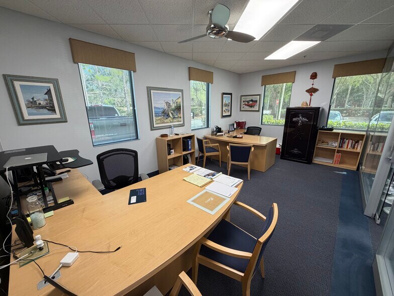 More Photos Of 2875 Jupiter Park Dr, Jupiter Light Manufacturing For Sale