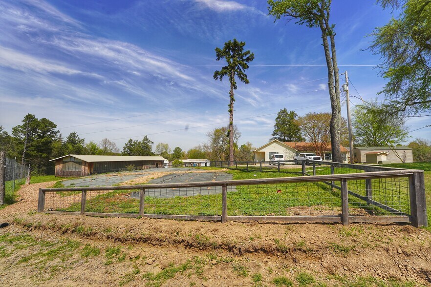 More Photos Of 201 Saint Louis Valley Rd, Paris Land For Sale