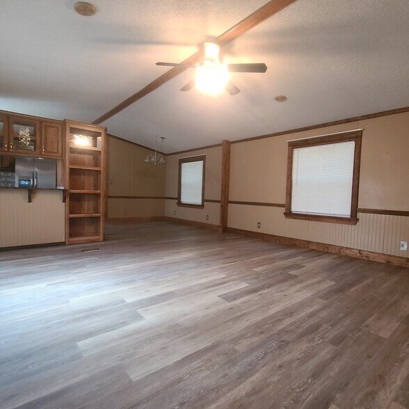 More Photos Of 138 Grey Moss Ct, Ingram Apartments For Sale