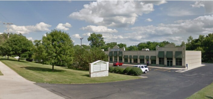 More Photos Of 330 E Main St, Rockton Unknown For Lease