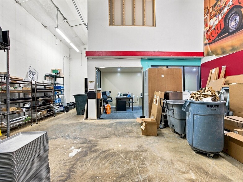 More Photos Of 810 North Ave, Grand Junction Freestanding For Sale