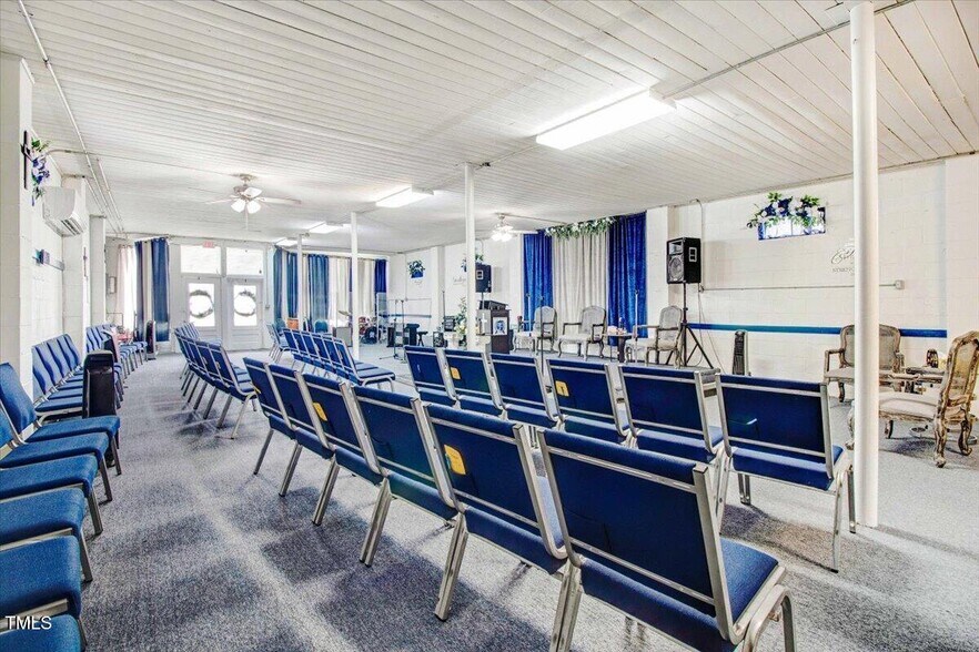 More Photos Of 103 Main St, Micro Specialty For Sale