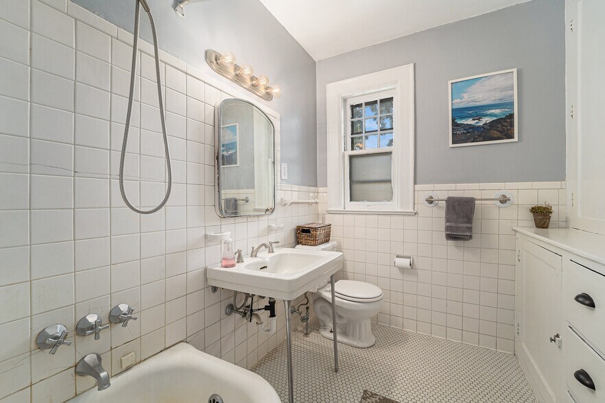 More Photos Of 1006 Parker St, Detroit Apartments For Sale