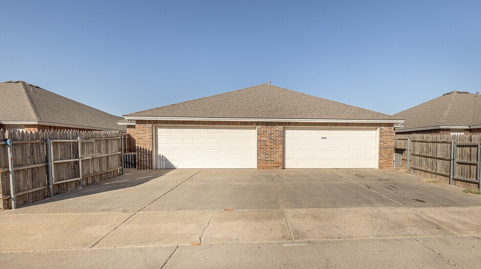 More Photos Of 602 N Belmont, Lubbock Apartments For Sale
