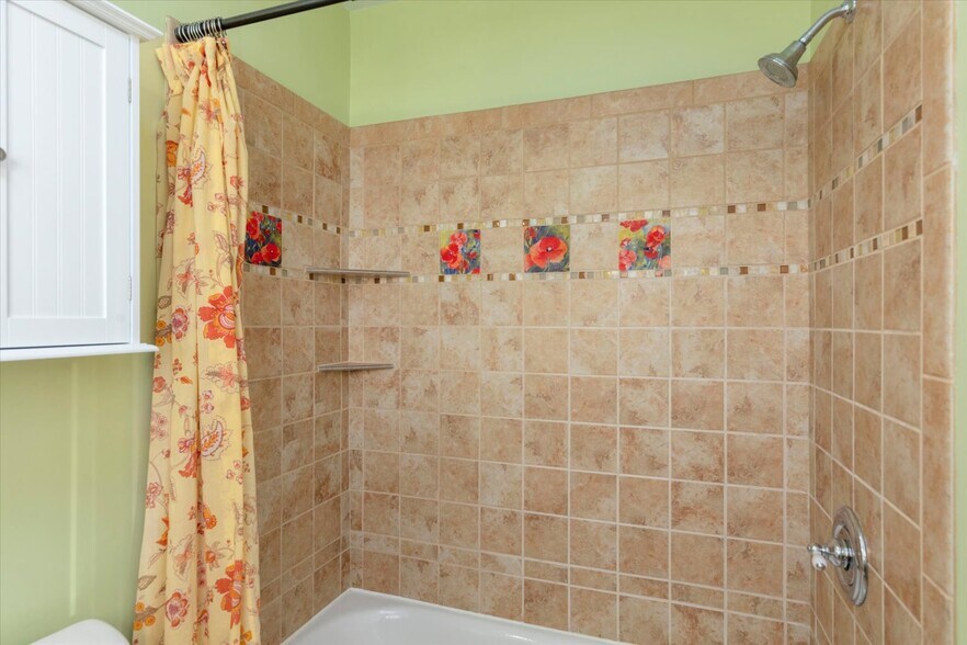 More Photos Of 902 S Main St, Buena Vista Storefront Retail Residential For Sale