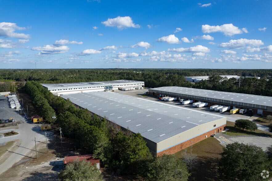 More Photos Of 138 Industrial Blvd, Rincon Warehouse For Lease