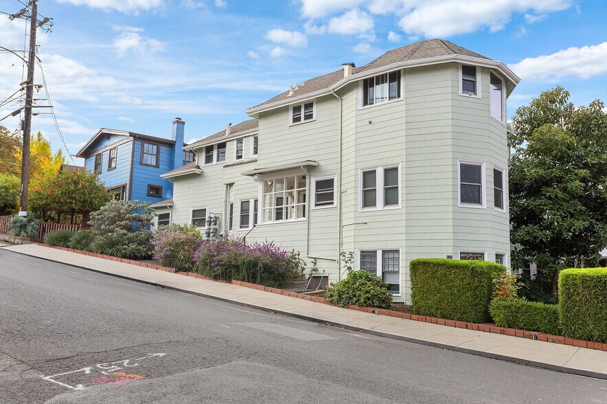 More Photos Of 123-133 Echo Ave, Oakland Apartments For Sale