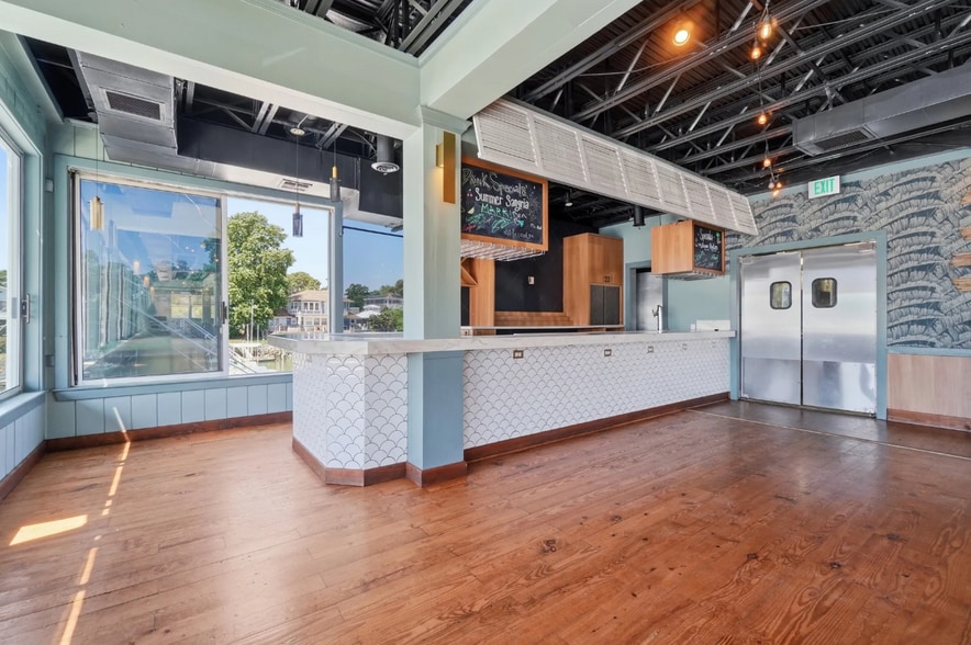 More Photos Of 308 Mediterranean Ave, Virginia Beach Restaurant For Lease