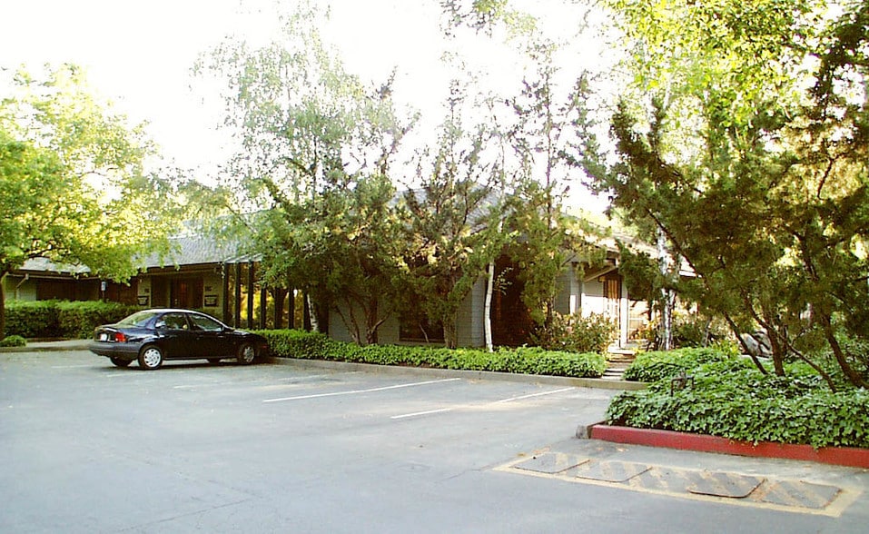 More Photos Of 755-797 University Ave, Sacramento Medical For Sale