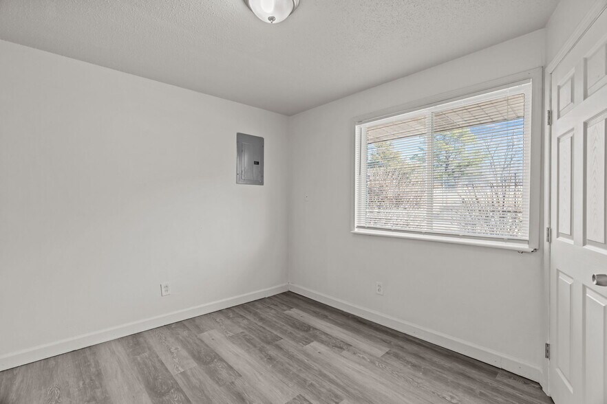 More Photos Of , High Ridge Multifamily For Sale