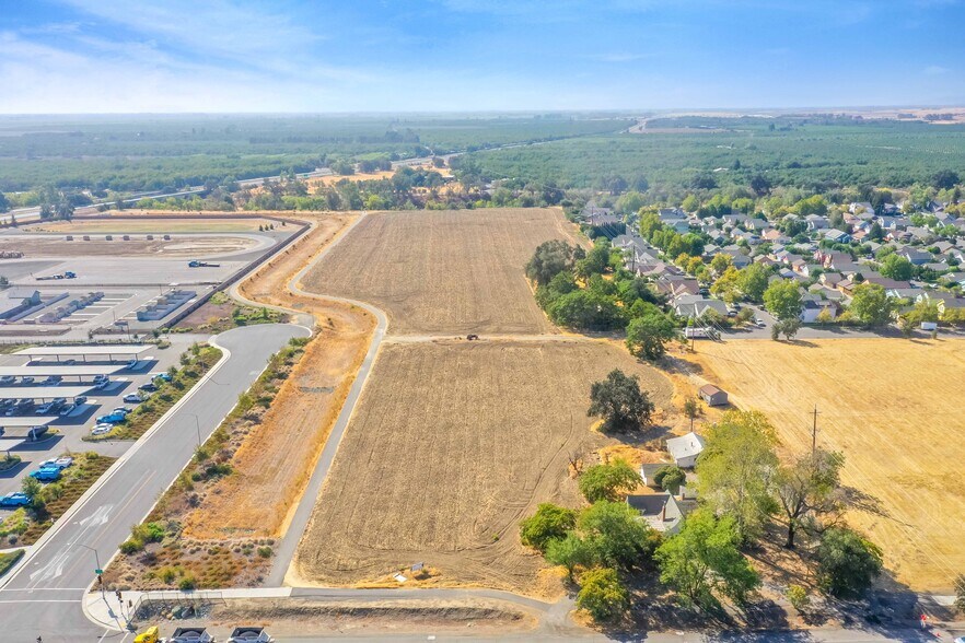 More Photos Of 800 East Grant Ave & Hwy 128, Winters Land For Sale