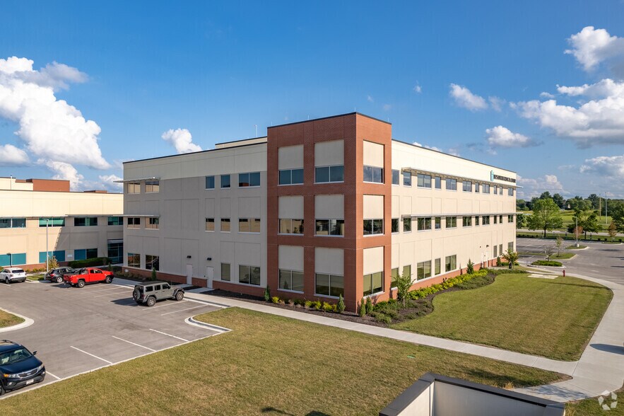 More Photos Of 1980 SE Blue Pky, Lee's Summit Medical For Lease