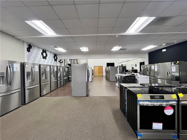 More Photos Of 2730 N Berkeley Lake Rd NW, Duluth Light Distribution For Sale