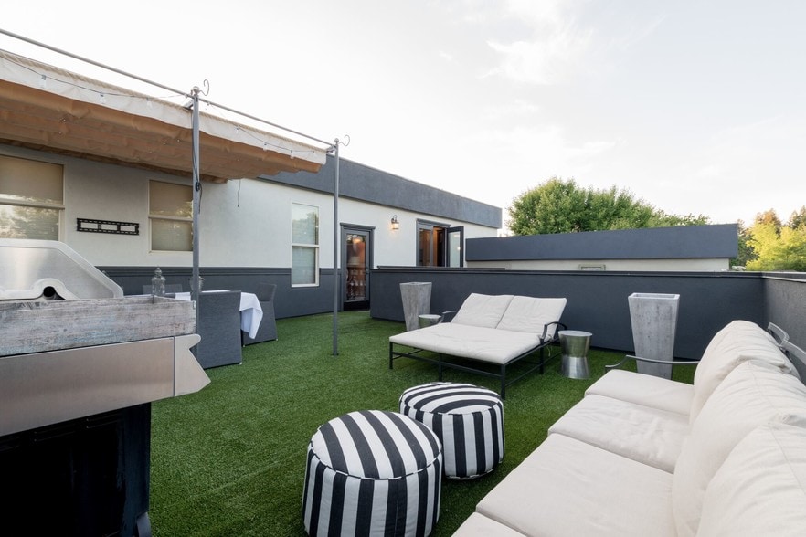 More Photos Of 8734 Sotheby Ct, Fair Oaks Assisted Living For Sale