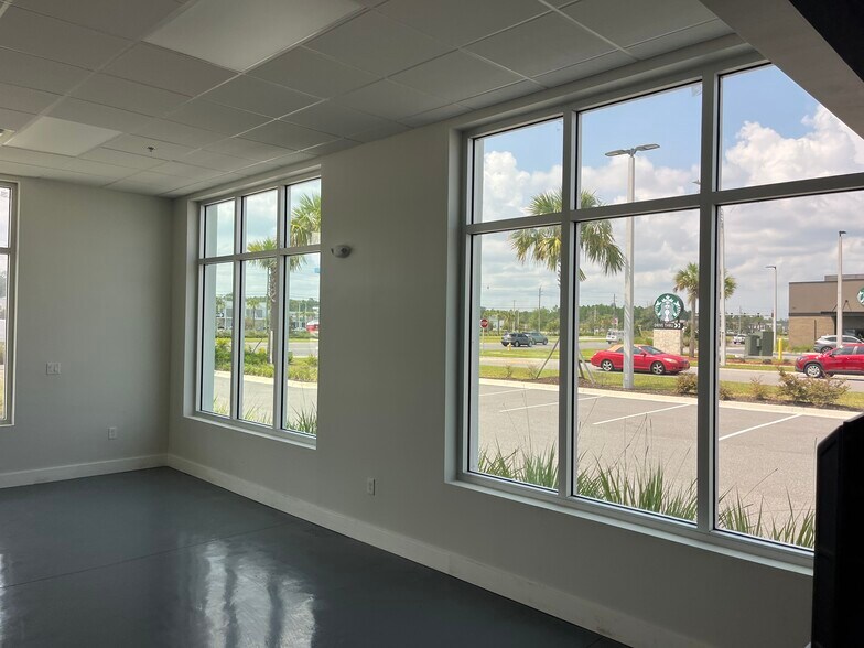 More Photos Of 145 Beachwalk Shore Dr, Saint Johns Freestanding For Lease