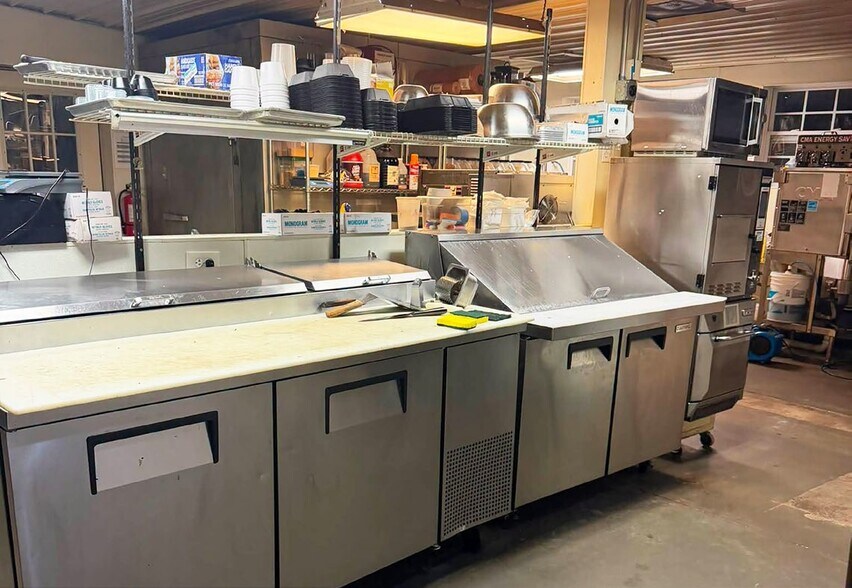 More Photos Of 180 E Cherry St, Troy Restaurant For Sale