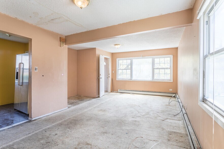 More Photos Of 18803 Ridgedale St, Springfield Gardens Apartments For Sale