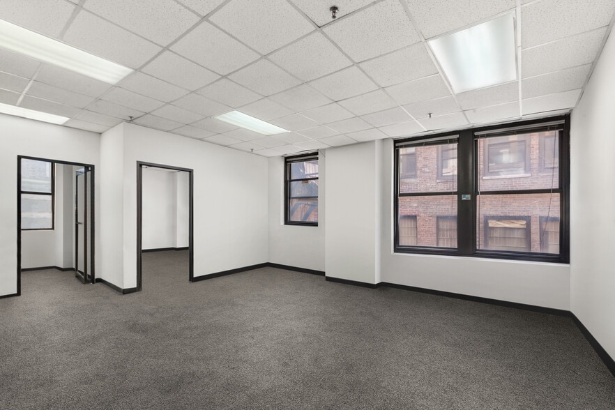 More Photos Of 146 W 29th St, New York Loft Creative Space For Sale