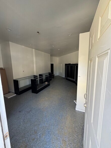 More Photos Of 4634 W Slauson Ave, Los Angeles General Retail For Sale