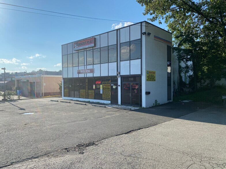 More Photos Of 110 Demarest Mill Rd, Nanuet Office Residential For Lease