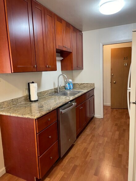 More Photos Of 2421 Carlmont Dr, Belmont Apartments For Sale