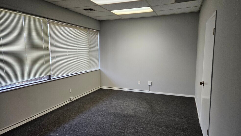 More Photos Of 1212 W Robinhood Dr, Stockton Unknown For Lease