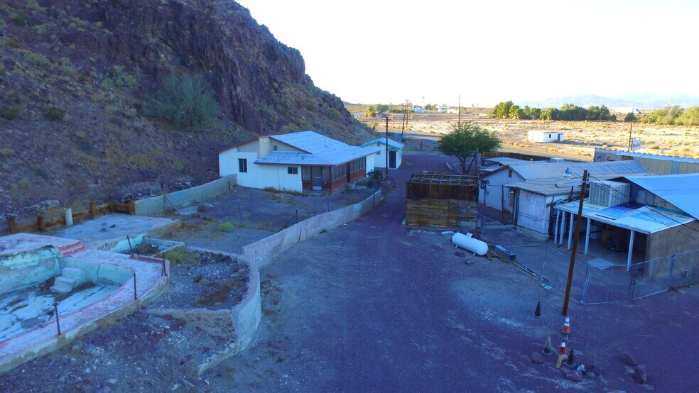 More Photos Of 44655 National Trails Hwy, Newberry Springs Apartments For Sale