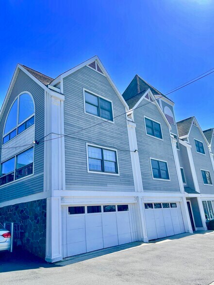 More Photos Of 1037 E Putnam Ave, Riverside Office For Lease