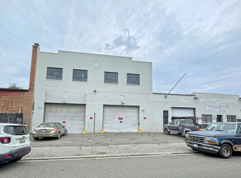 More Photos Of 2110-2116 5th St NE, Washington Warehouse For Lease