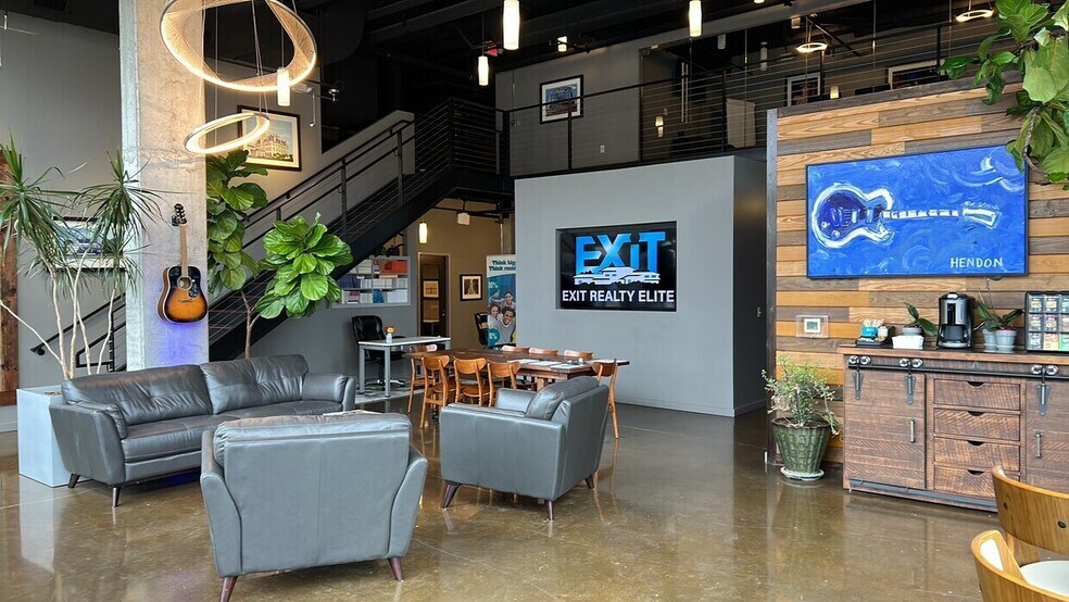 More Photos Of 1000 Division St, Nashville Apartments For Lease