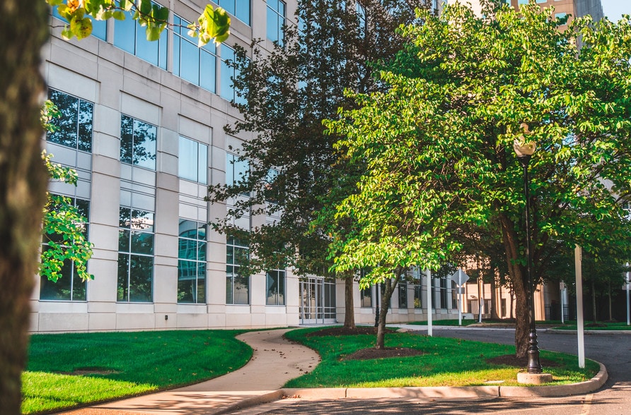 More Photos Of 4825 Mark Center Dr, Alexandria Office For Lease