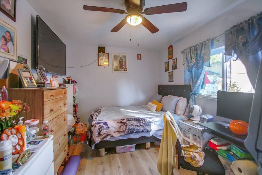 More Photos Of 215 Willie James Jones Ave, San Diego Apartments For Sale