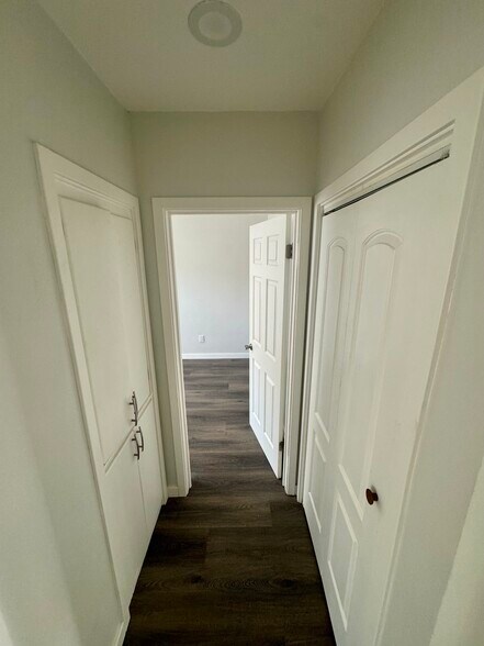 More Photos Of 3914 S Normandie Ave, Los Angeles Apartments For Sale