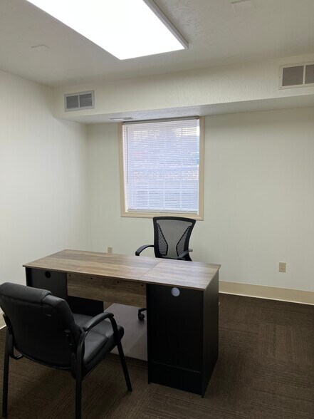 More Photos Of 308 N Cleveland Massillon Rd, Akron Office For Sale