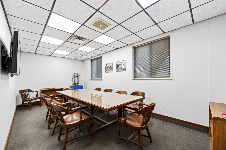 More Photos Of 7 Hackett Dr, Tonawanda Industrial For Sale