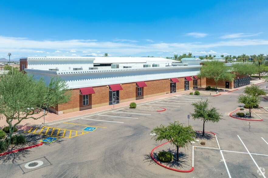 More Photos Of 823-857 N Dobson Rd, Mesa Unknown For Lease