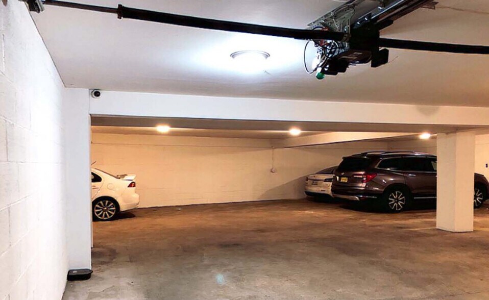 More Photos Of 3190 Riverdale Ave, Bronx Apartments For Sale