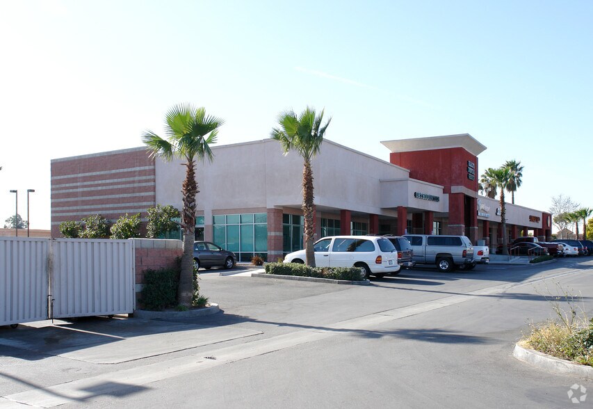 More Photos Of 1627-1629 S Riverside Ave, Rialto Unknown For Lease