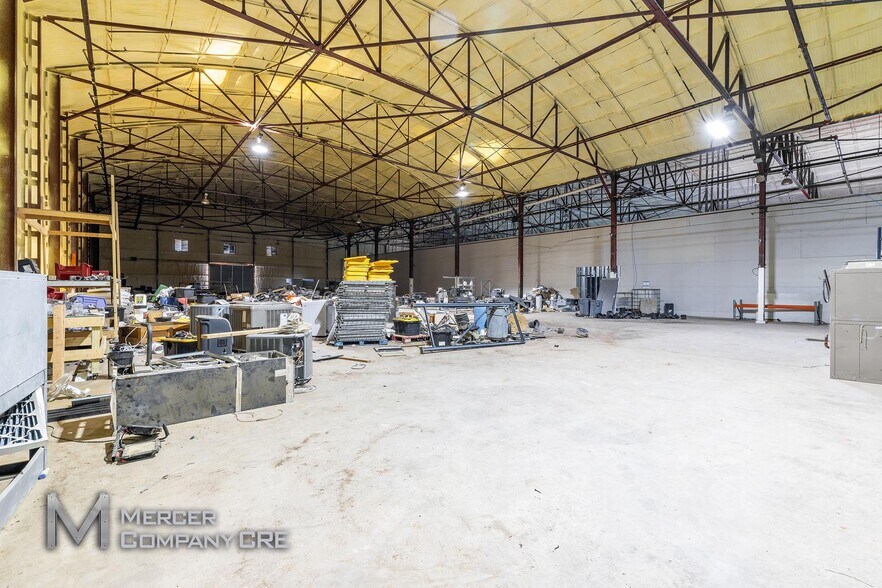 More Photos Of 900 N 4th St, Guthrie Manufacturing For Lease