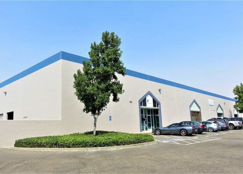 Primary Photo Of 640 Eubanks Ct, Vacaville Warehouse For Lease