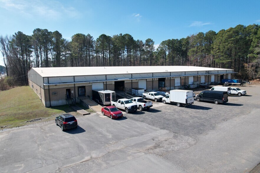 More Photos Of 1000 N Redmond Rd, Jacksonville Warehouse For Sale