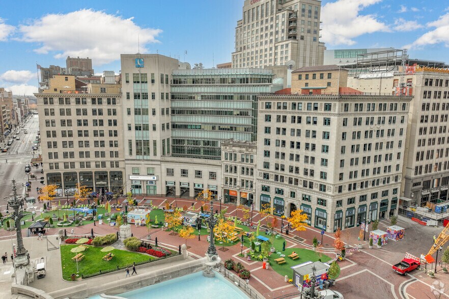 More Photos Of 40 Monument Cir, Indianapolis Office For Sale