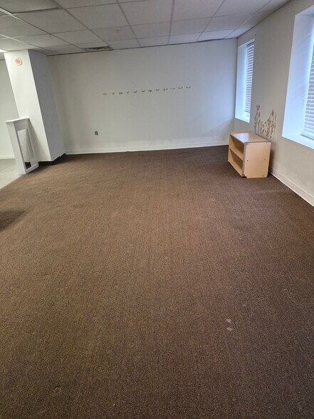 More Photos Of 1419 N 2nd St, Harrisburg Office Residential For Lease