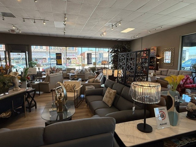 More Photos Of 28 E Valley Blvd, Alhambra Storefront Retail Office For Lease