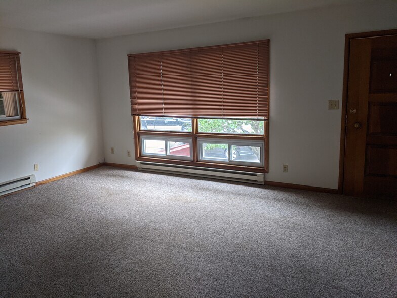 More Photos Of 422 Vine St, West Lafayette Apartments For Sale