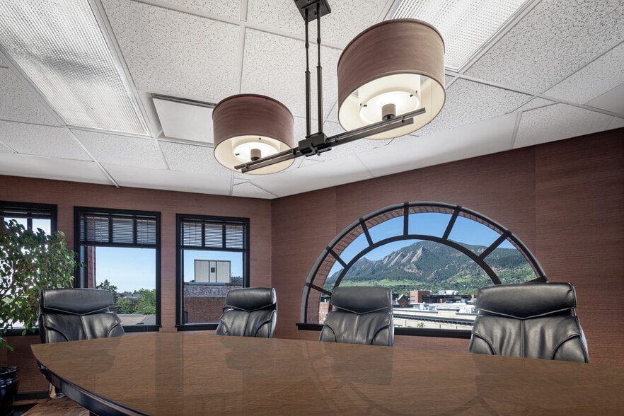More Photos Of 2036-2098 Broadway St, Boulder Office For Lease