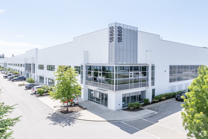 More Photos Of 18860 24th Ave, Surrey Warehouse For Lease