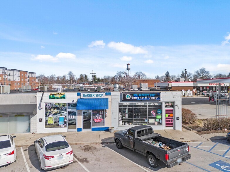 More Photos Of 1415-1419 Leestown Rd, Lexington General Retail For Sale